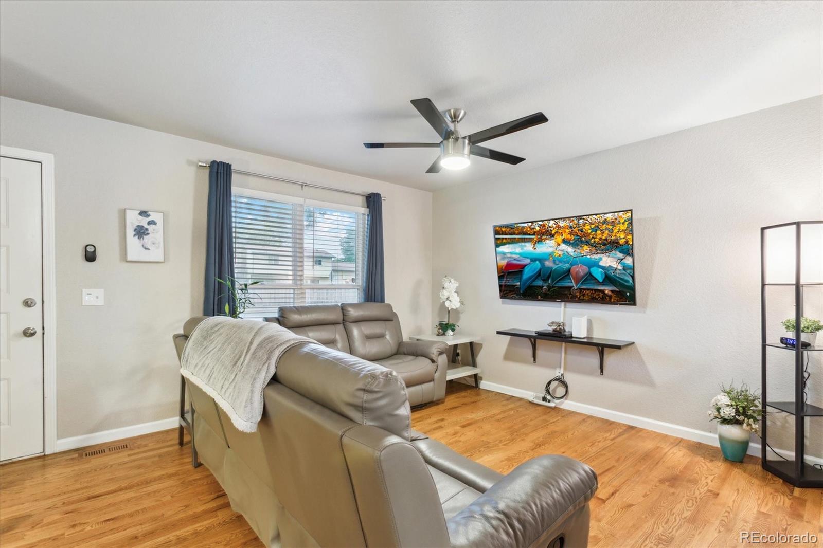 MLS Image #5 for 18601 e louisiana avenue,aurora, Colorado