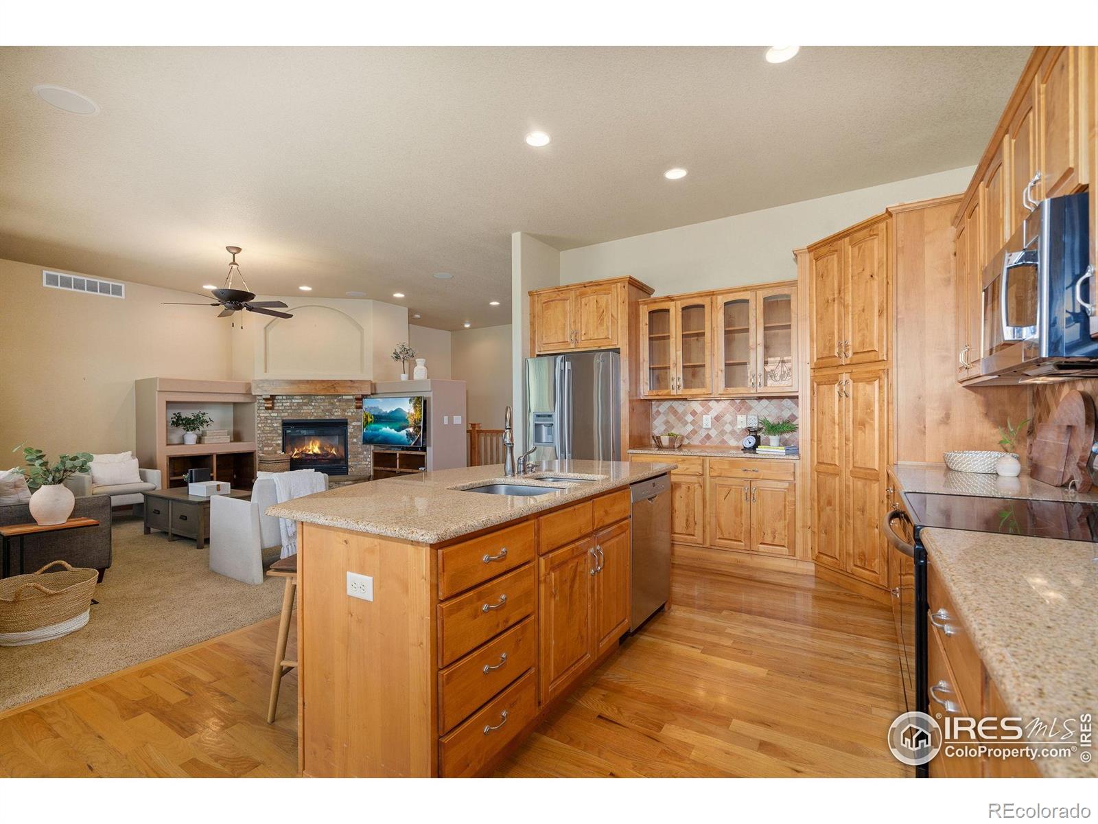 MLS Image #11 for 6787  spanish bay drive,windsor, Colorado