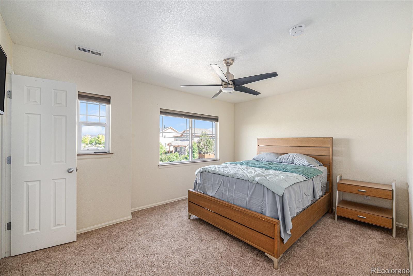 MLS Image #18 for 6147 n flanders street,aurora, Colorado