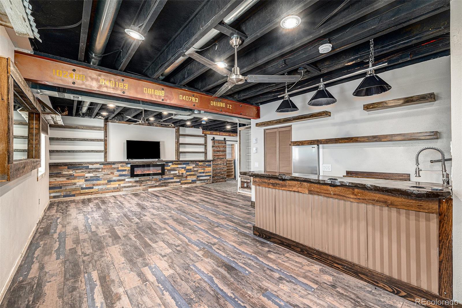 MLS Image #21 for 6147 n flanders street,aurora, Colorado