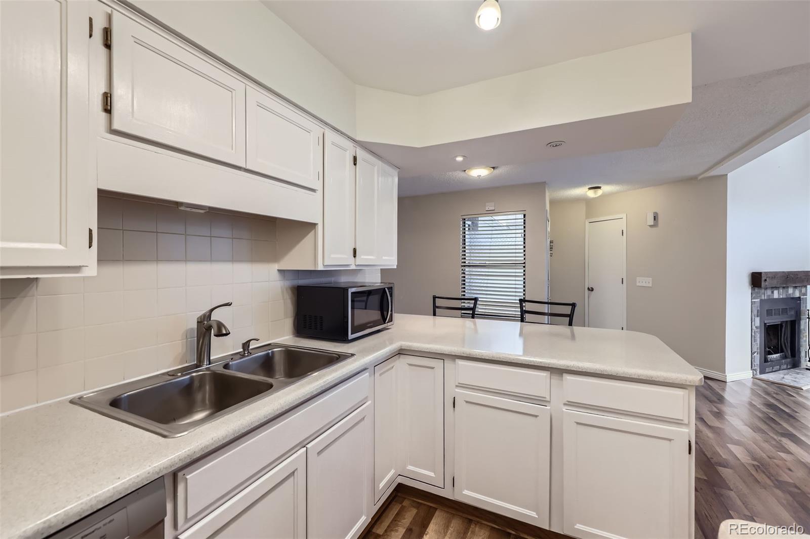 MLS Image #4 for 1830  newland court,lakewood, Colorado