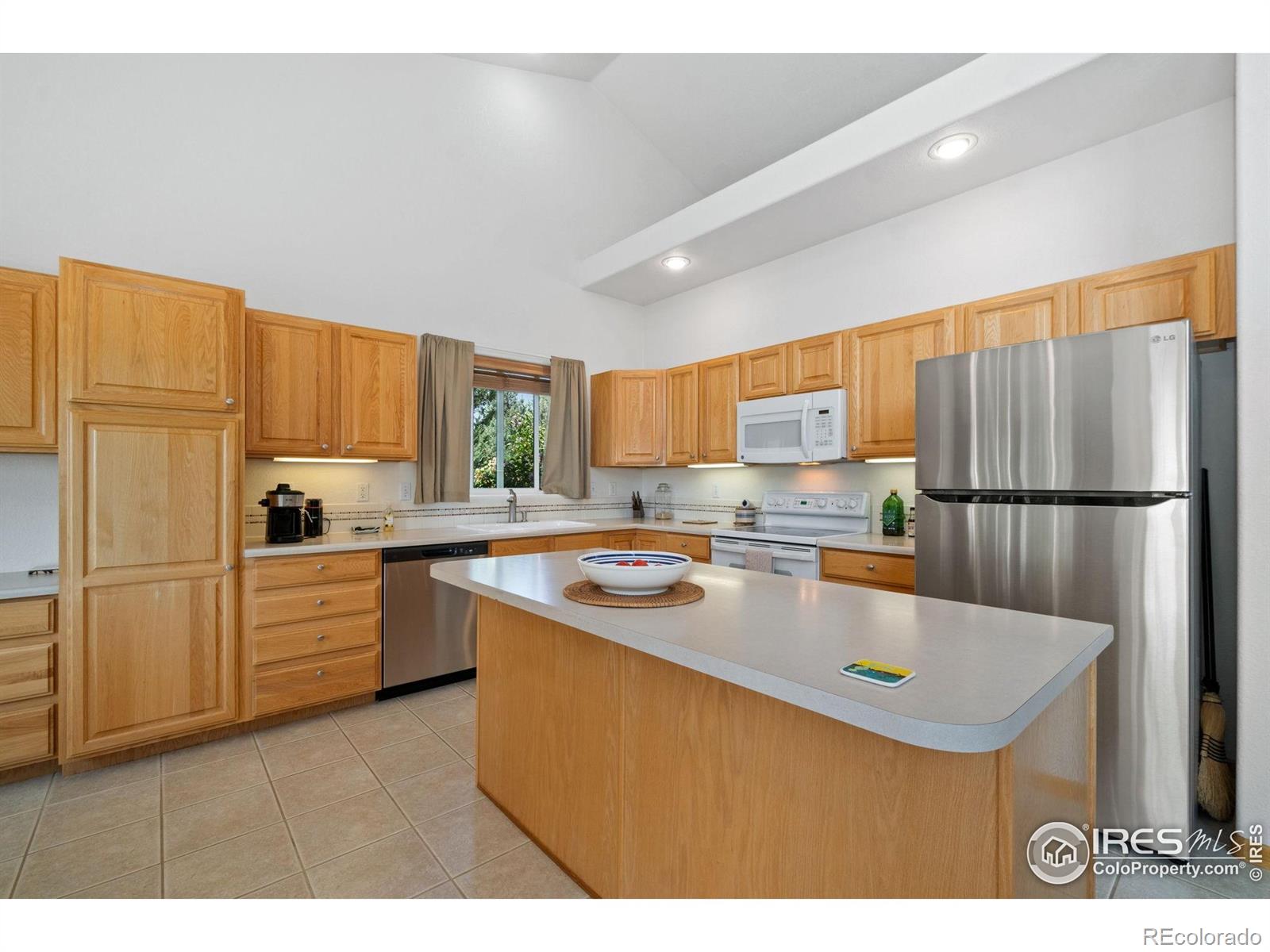MLS Image #13 for 140  camino real ,fort collins, Colorado