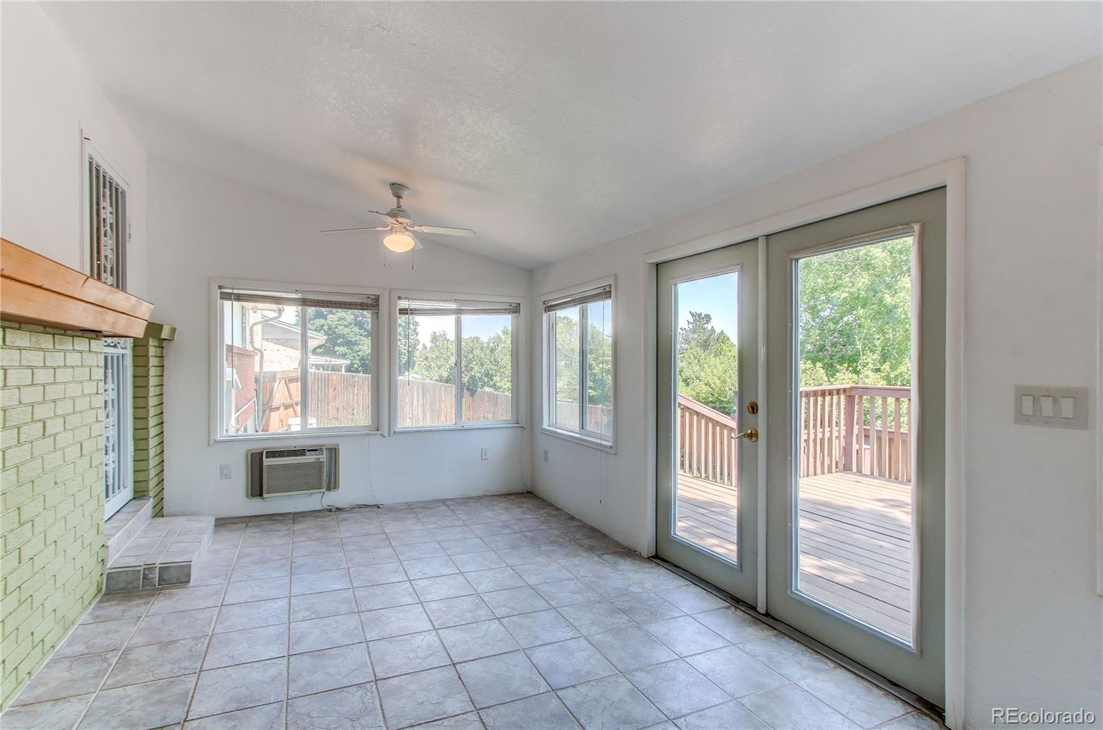 MLS Image #10 for 16291 e 7th drive,aurora, Colorado