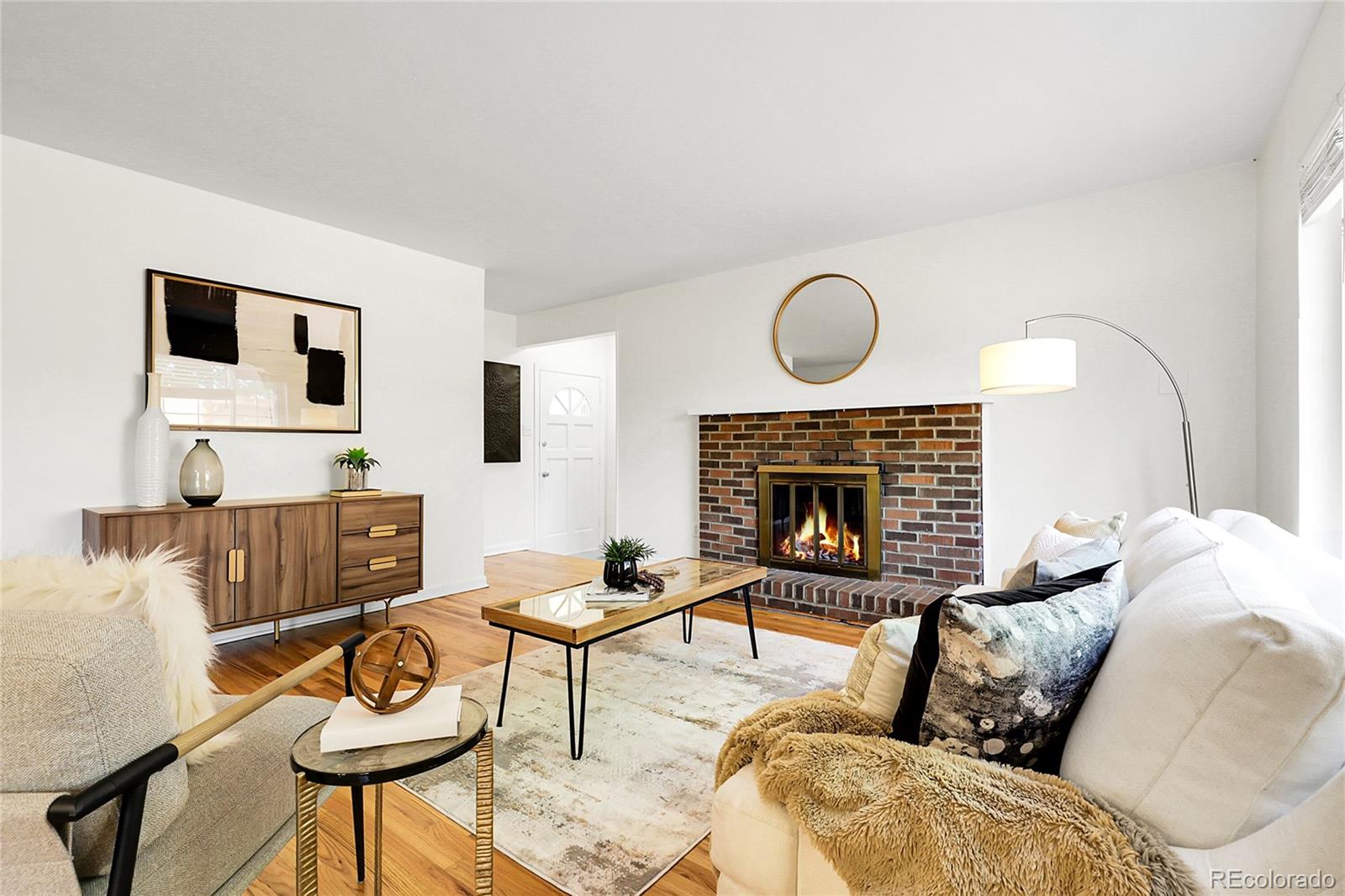 MLS Image #2 for 797 w briarwood avenue,littleton, Colorado