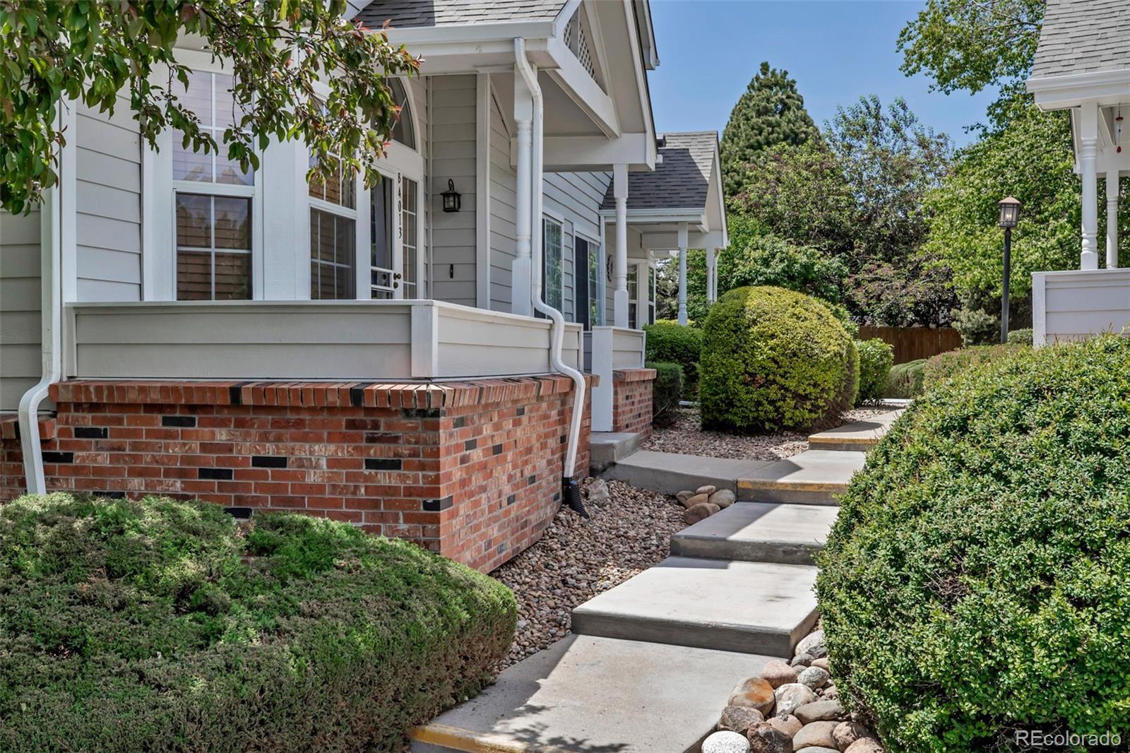 MLS Image #2 for 4013 s carson street,aurora, Colorado
