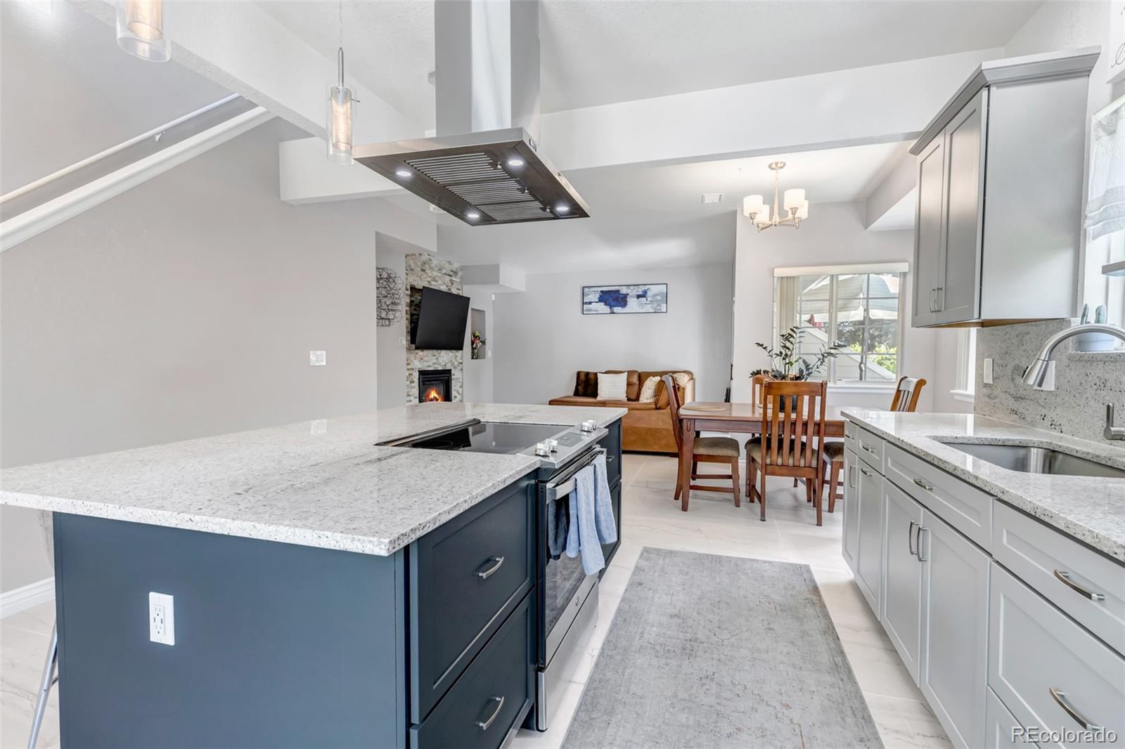 MLS Image #7 for 4013 s carson street,aurora, Colorado