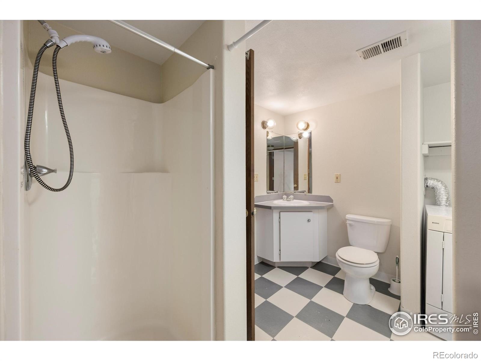 MLS Image #26 for 1955  buena vista place,loveland, Colorado