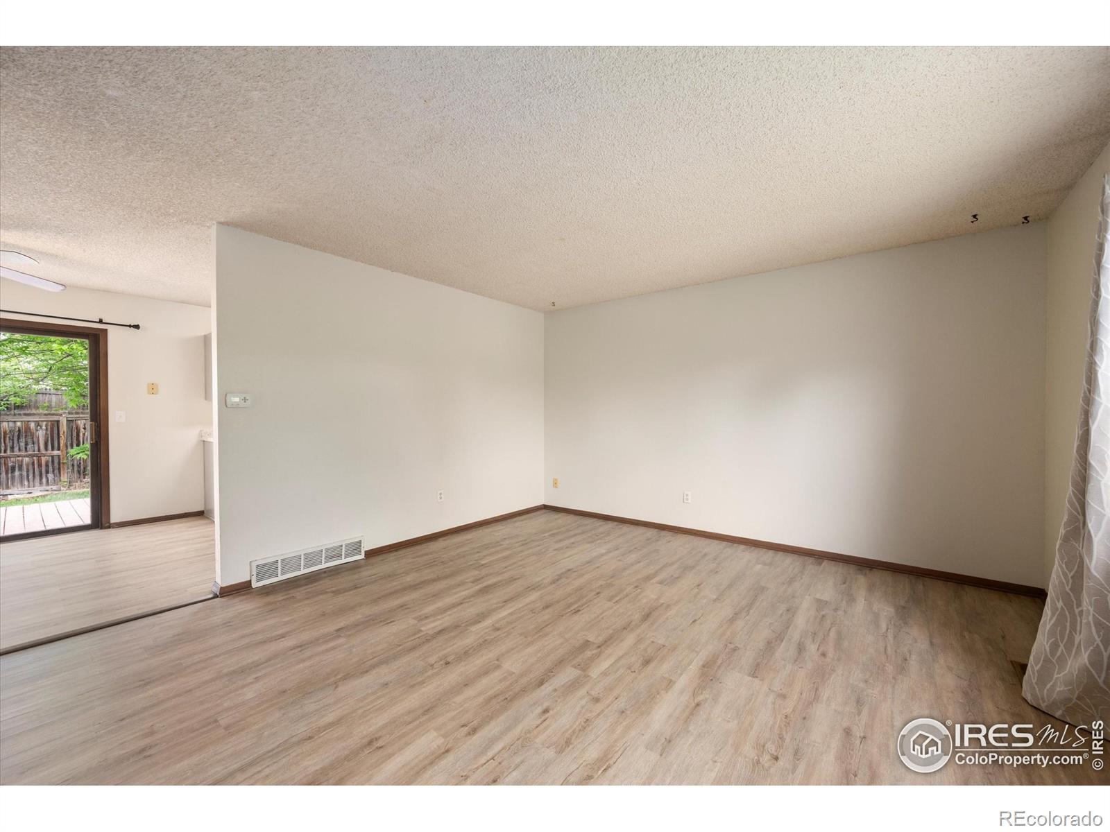 MLS Image #5 for 1955  buena vista place,loveland, Colorado