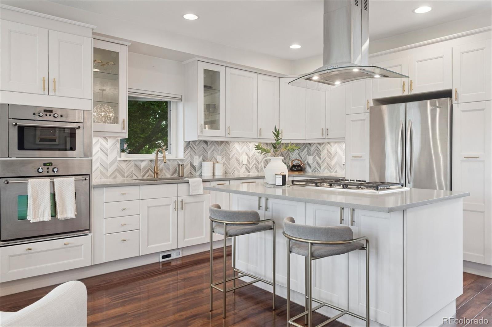 MLS Image #13 for 2945 e 26th avenue parkway,denver, Colorado