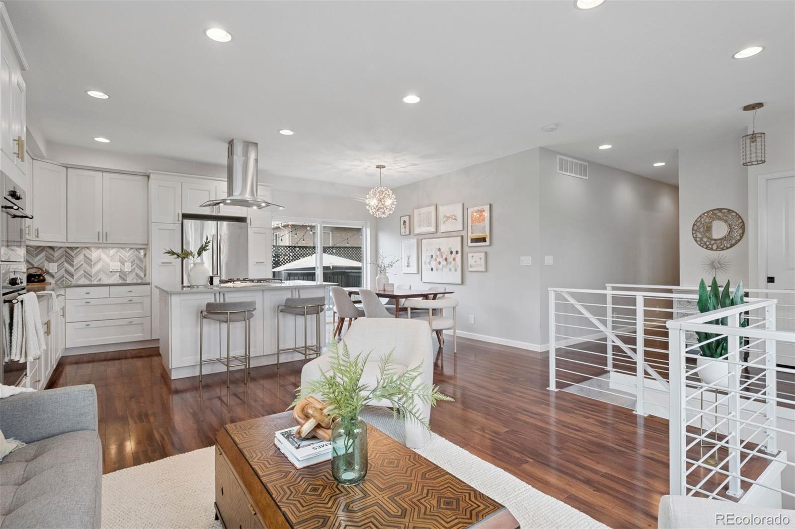 MLS Image #8 for 2945 e 26th avenue parkway,denver, Colorado