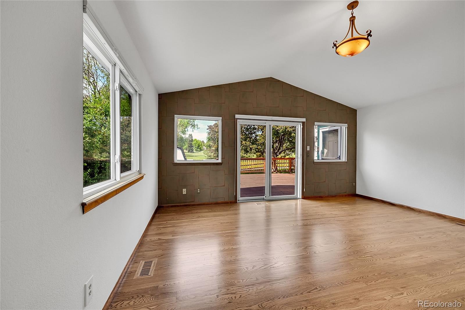 MLS Image #12 for 379  lincoln court,louisville, Colorado