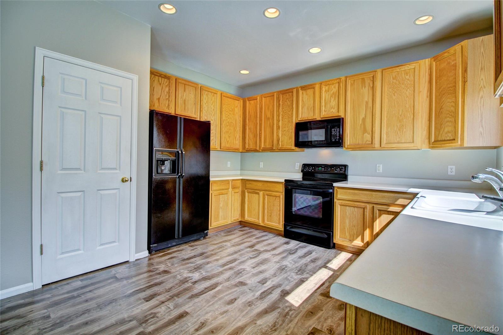 MLS Image #13 for 8416 s reed street,littleton, Colorado