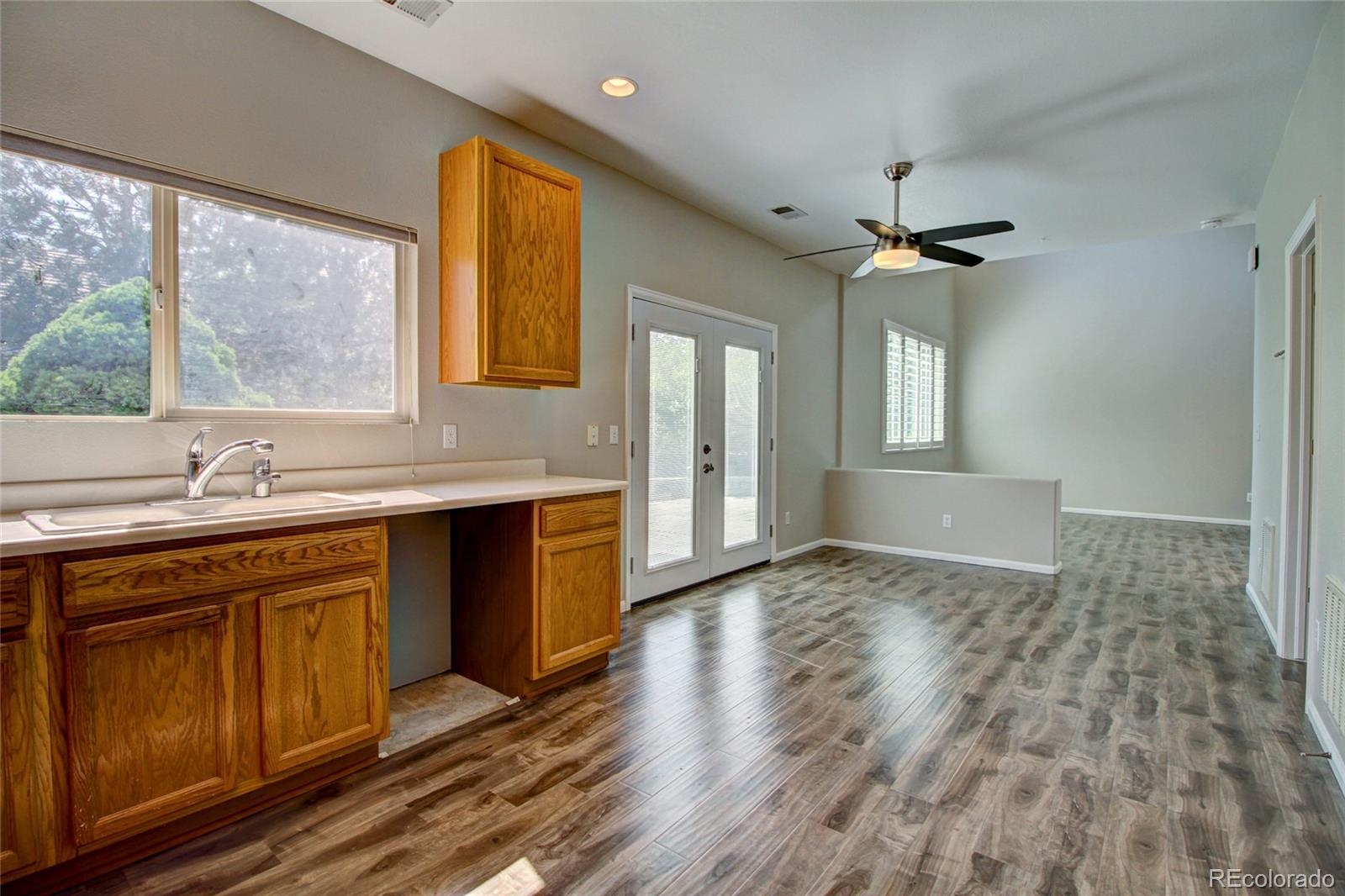 MLS Image #15 for 8416 s reed street,littleton, Colorado