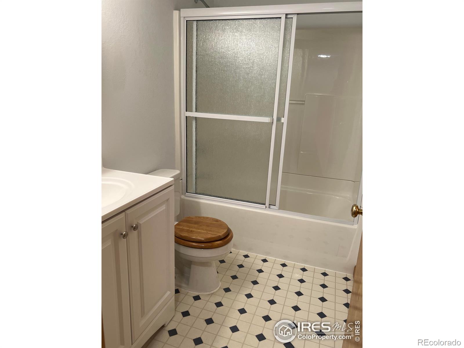 MLS Image #14 for 1126  patricia drive,loveland, Colorado