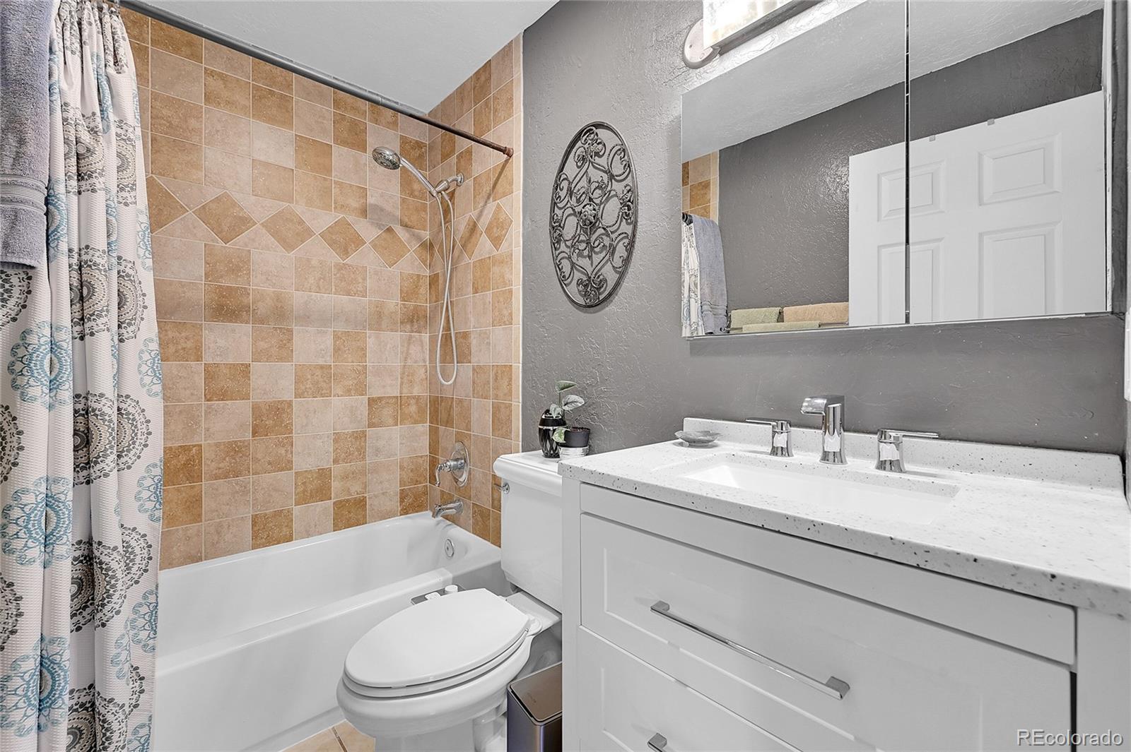 MLS Image #9 for 10972  fairfax court,thornton, Colorado