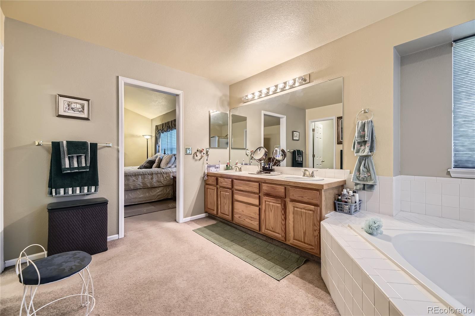 MLS Image #17 for 9001 w chatfield drive,littleton, Colorado