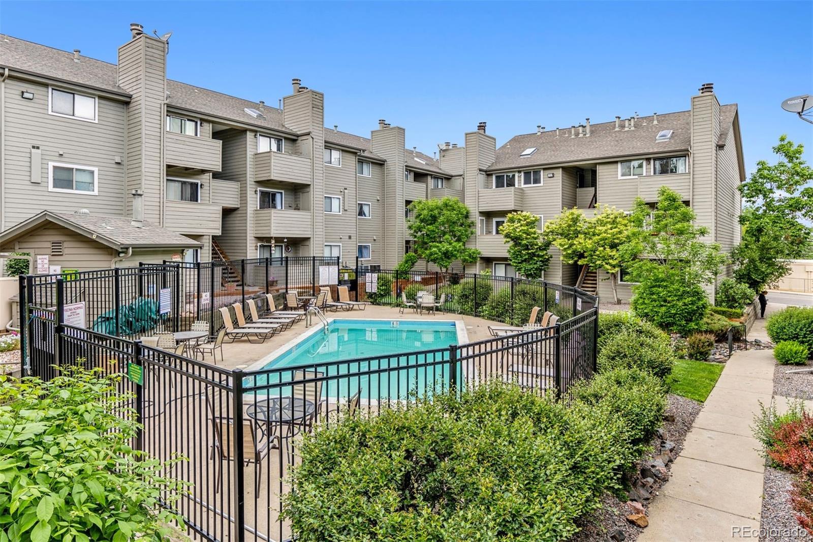 MLS Image #18 for 3100 s federal boulevard,denver, Colorado