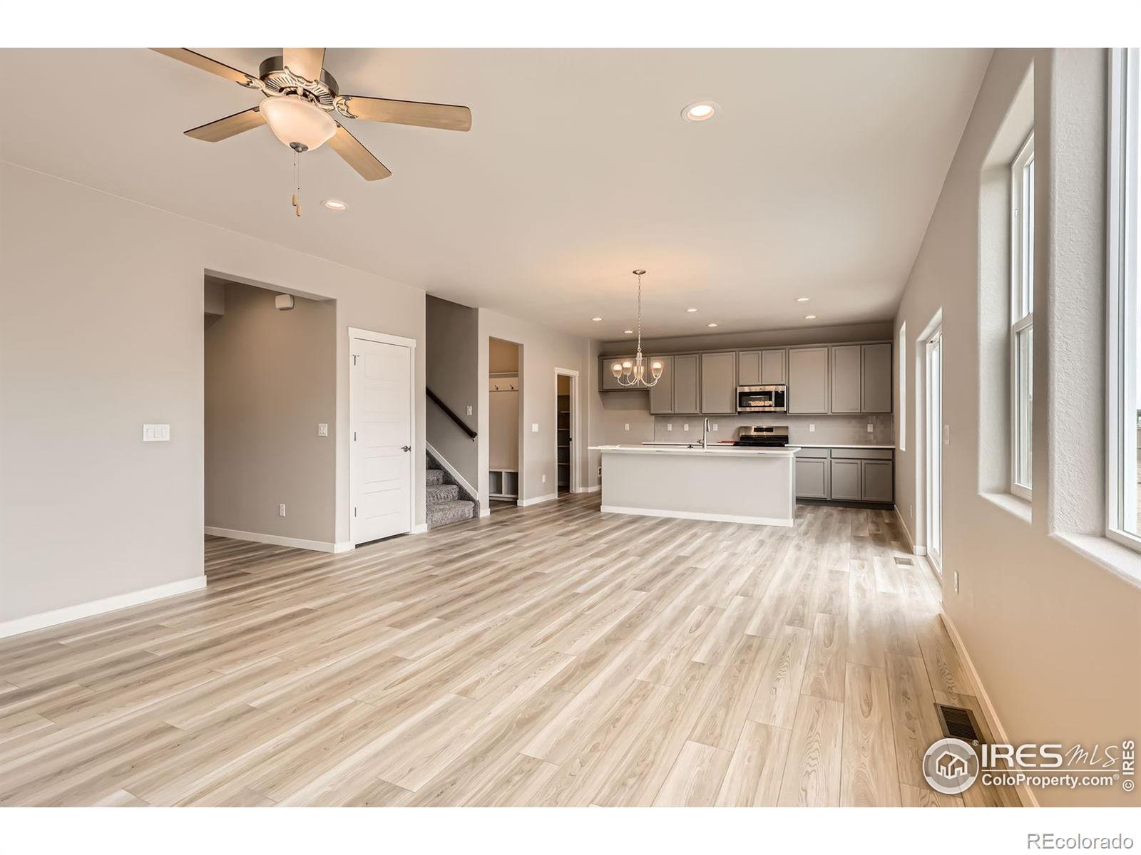 MLS Image #4 for 793  griffith street,lochbuie, Colorado