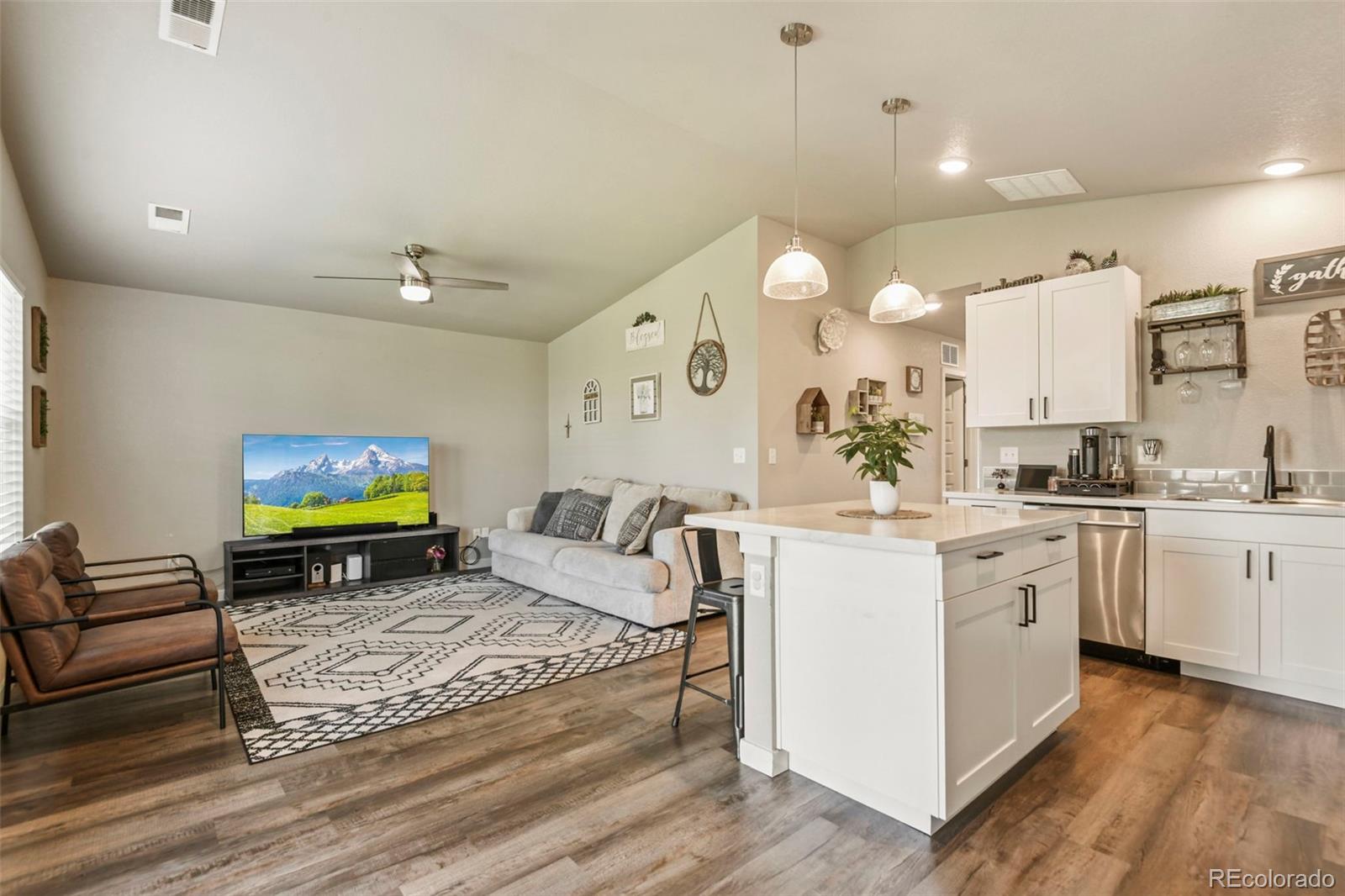 MLS Image #10 for 719 s hoover avenue,fort lupton, Colorado