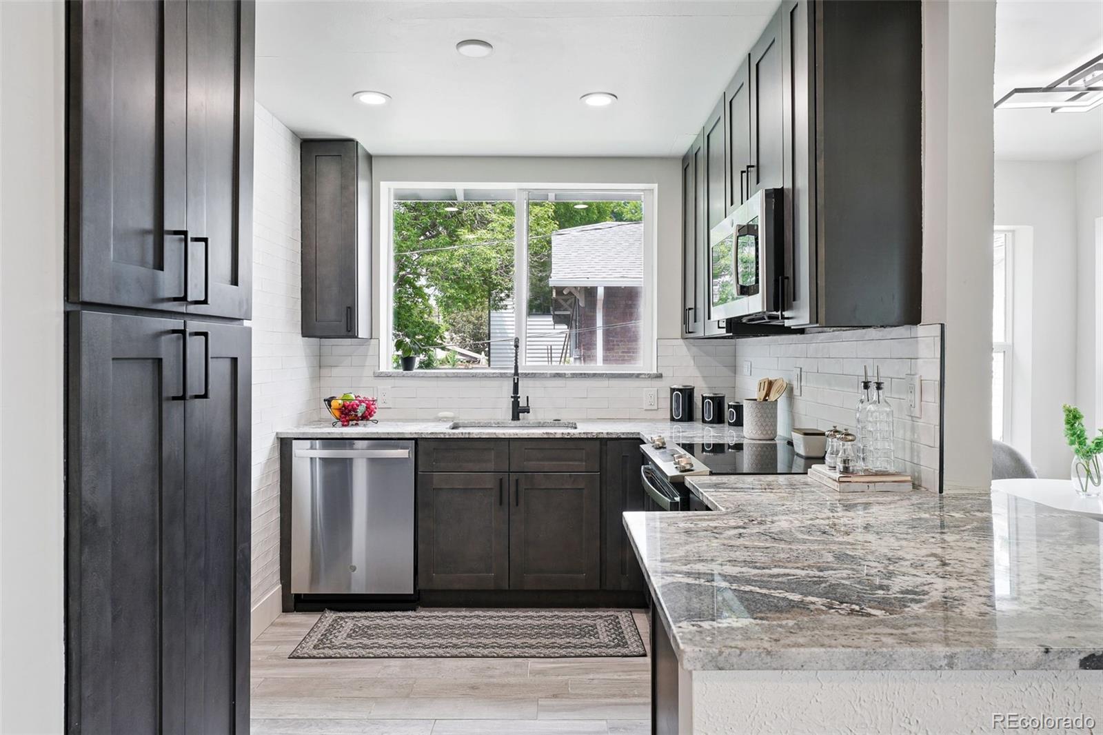 MLS Image #7 for 3344 w 33rd avenue,denver, Colorado