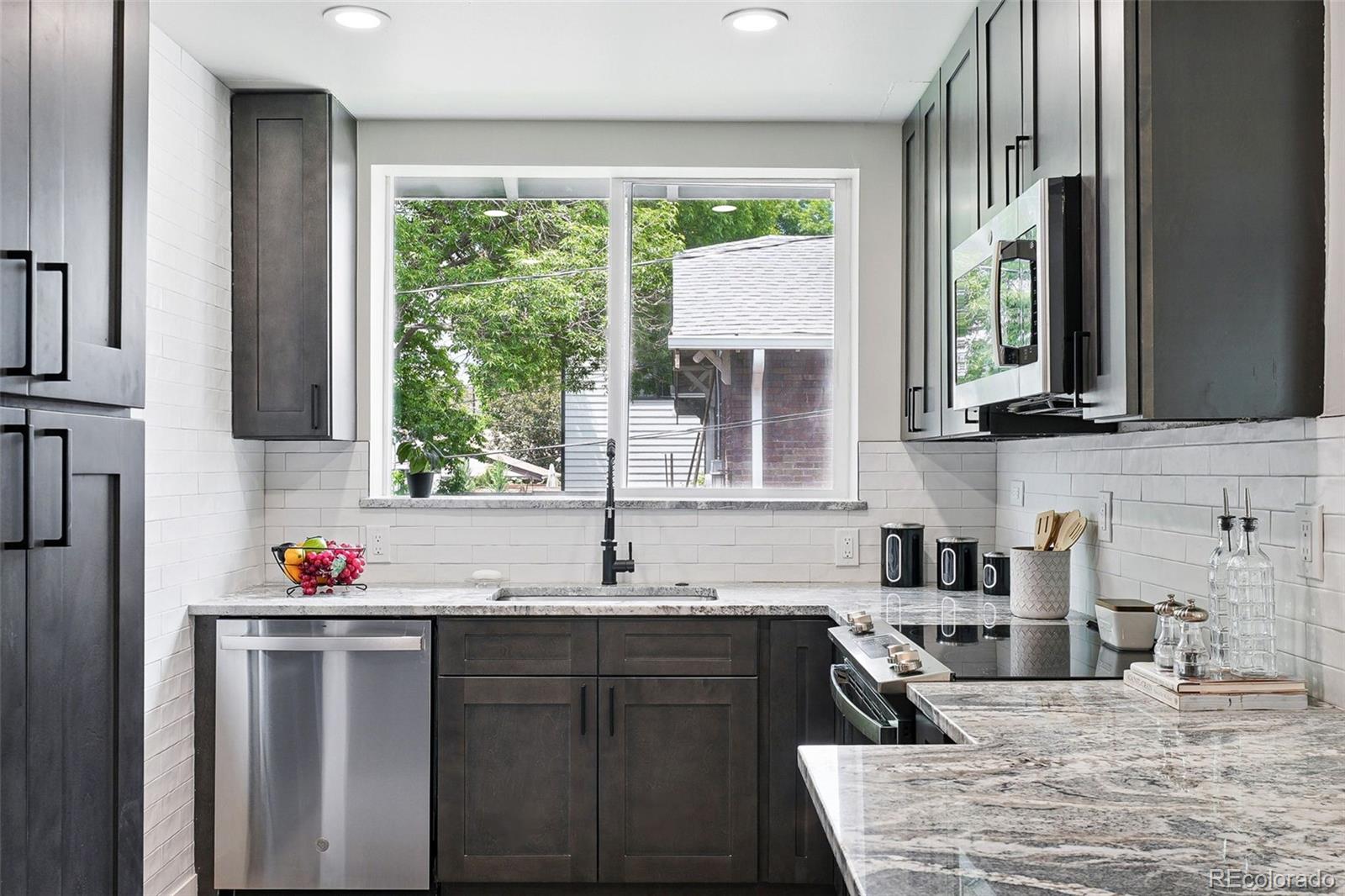 MLS Image #8 for 3344 w 33rd avenue,denver, Colorado