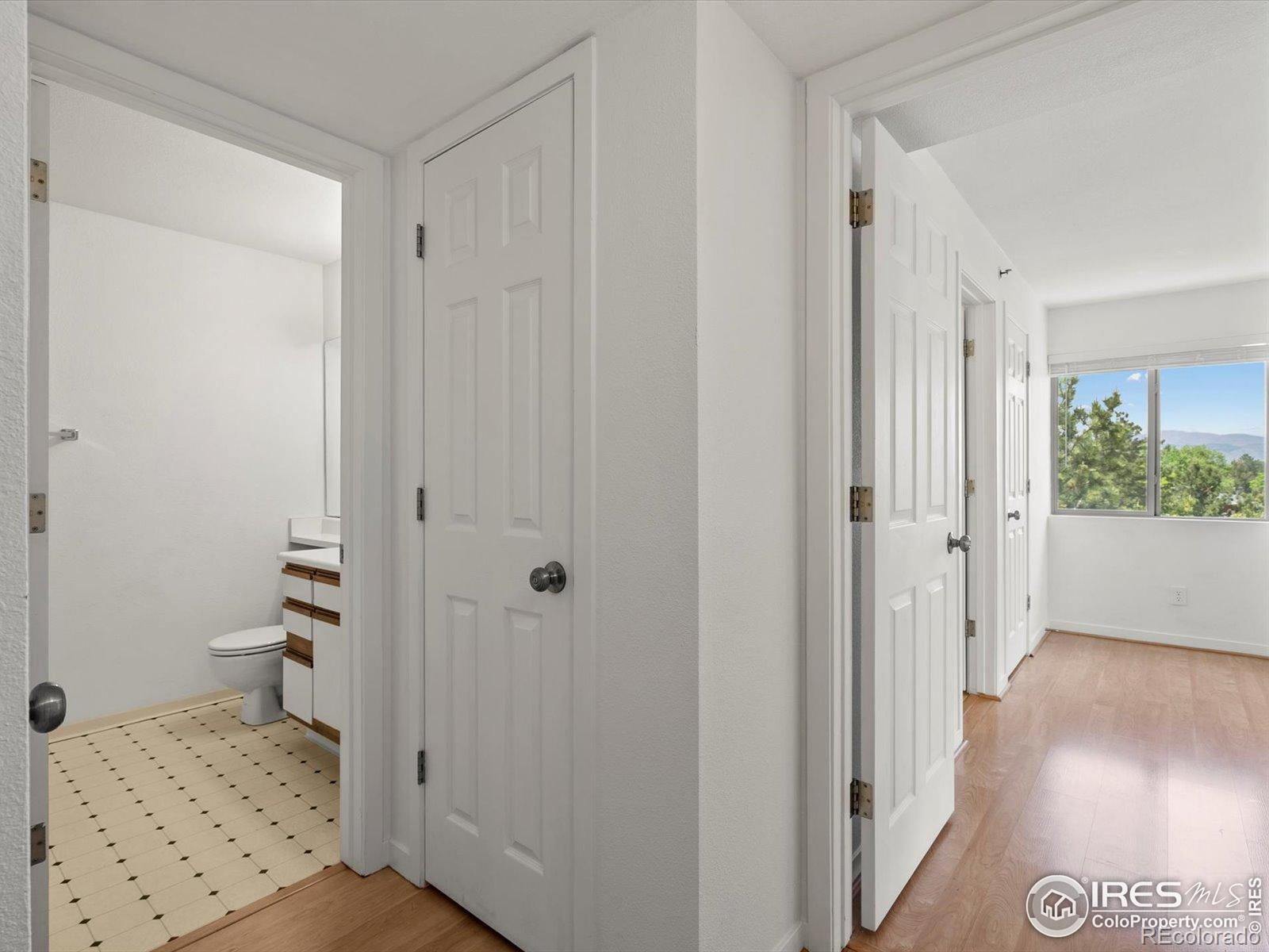 MLS Image #13 for 33 s boulder circle,boulder, Colorado