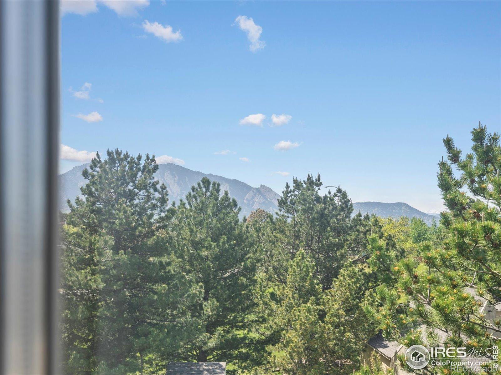 MLS Image #19 for 33 s boulder circle,boulder, Colorado