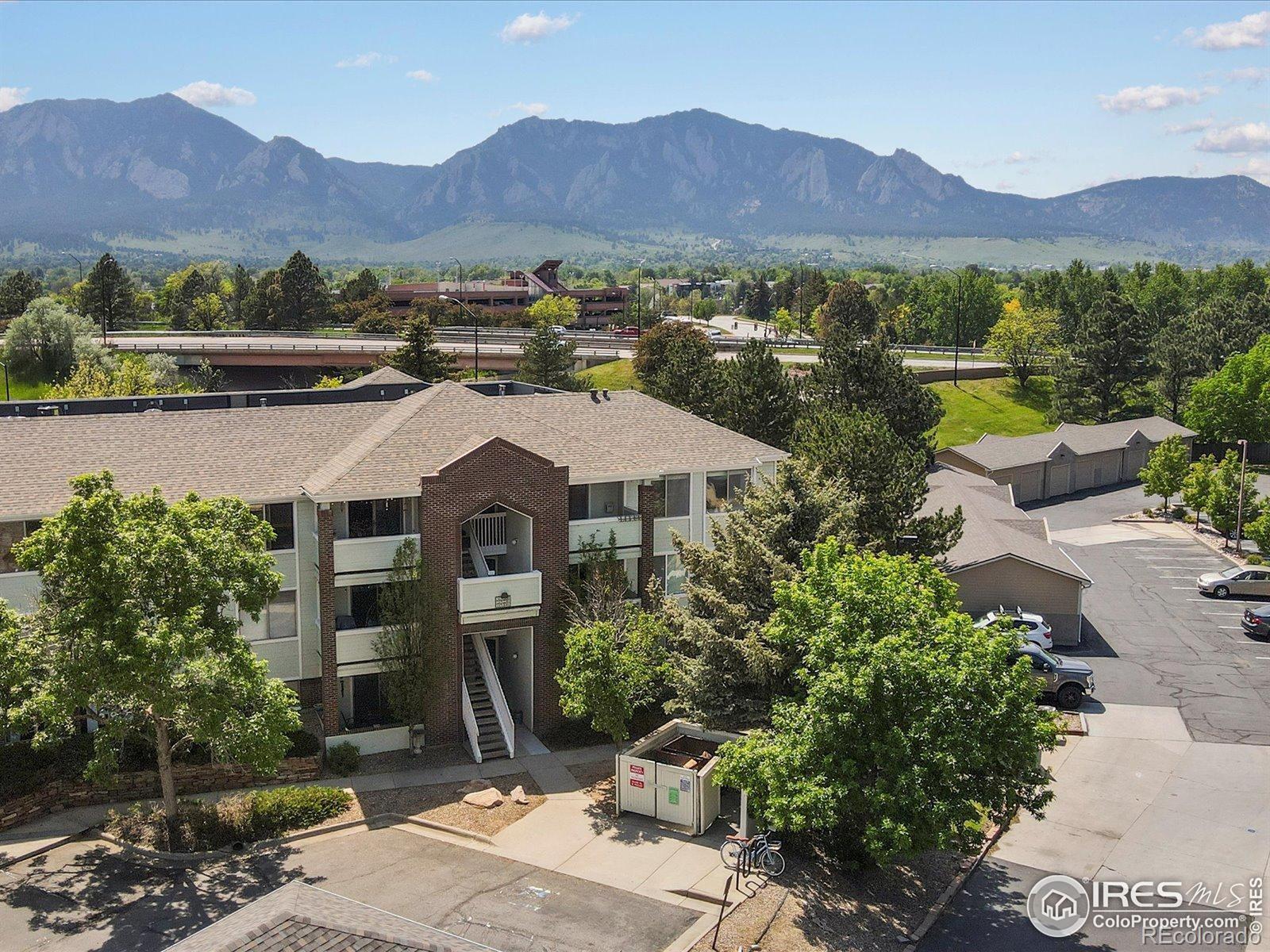 MLS Image #26 for 33 s boulder circle,boulder, Colorado