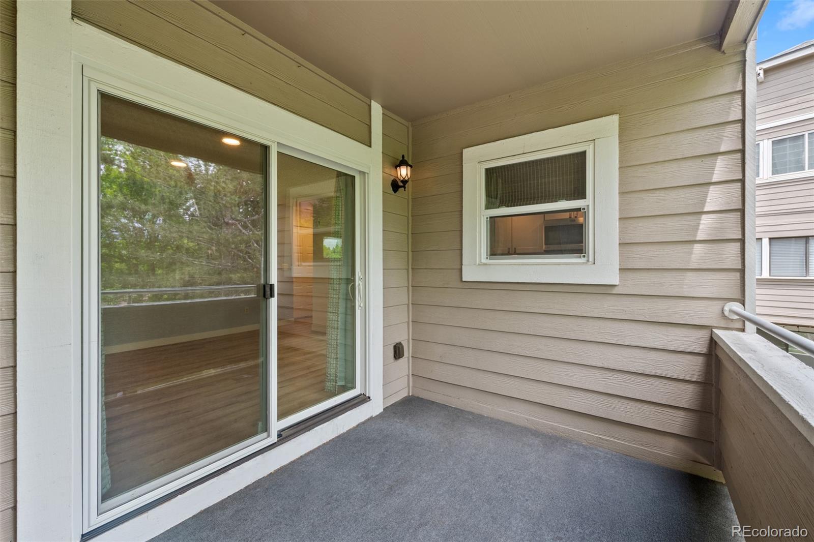 MLS Image #13 for 8378 s upham way,littleton, Colorado