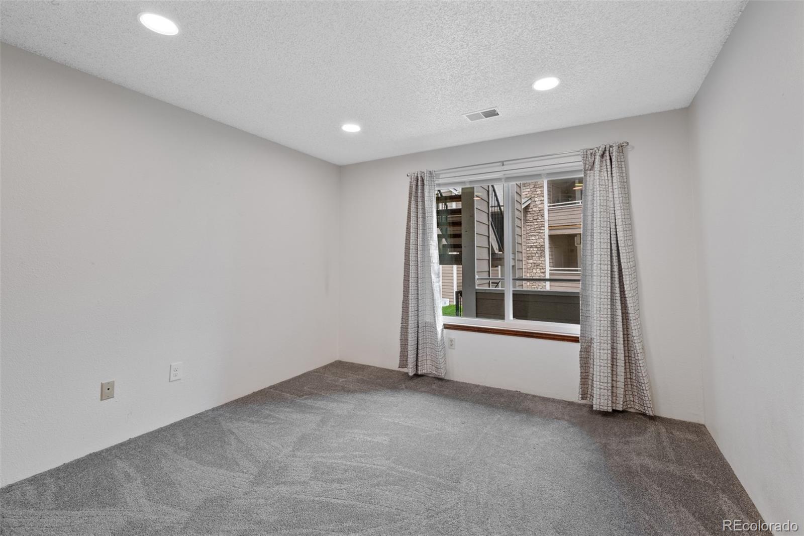 MLS Image #16 for 8378 s upham way,littleton, Colorado