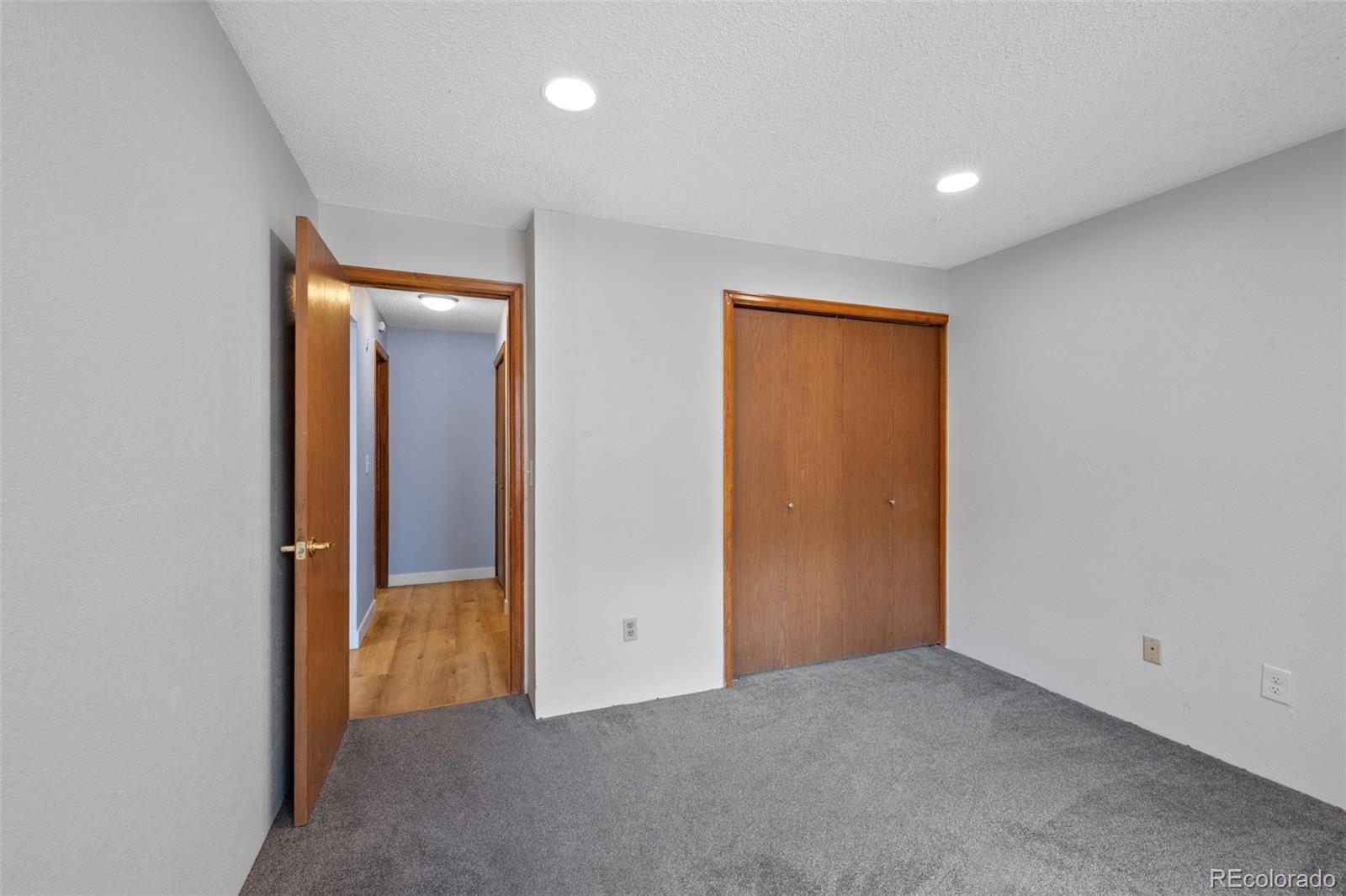 MLS Image #17 for 8378 s upham way,littleton, Colorado
