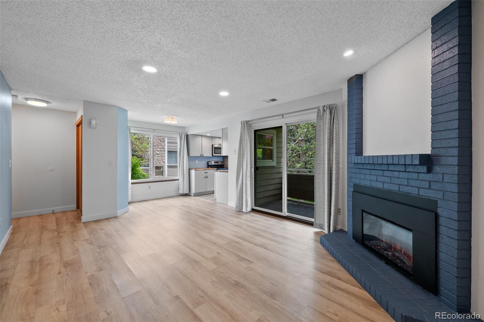 MLS Image #4 for 8378 s upham way,littleton, Colorado