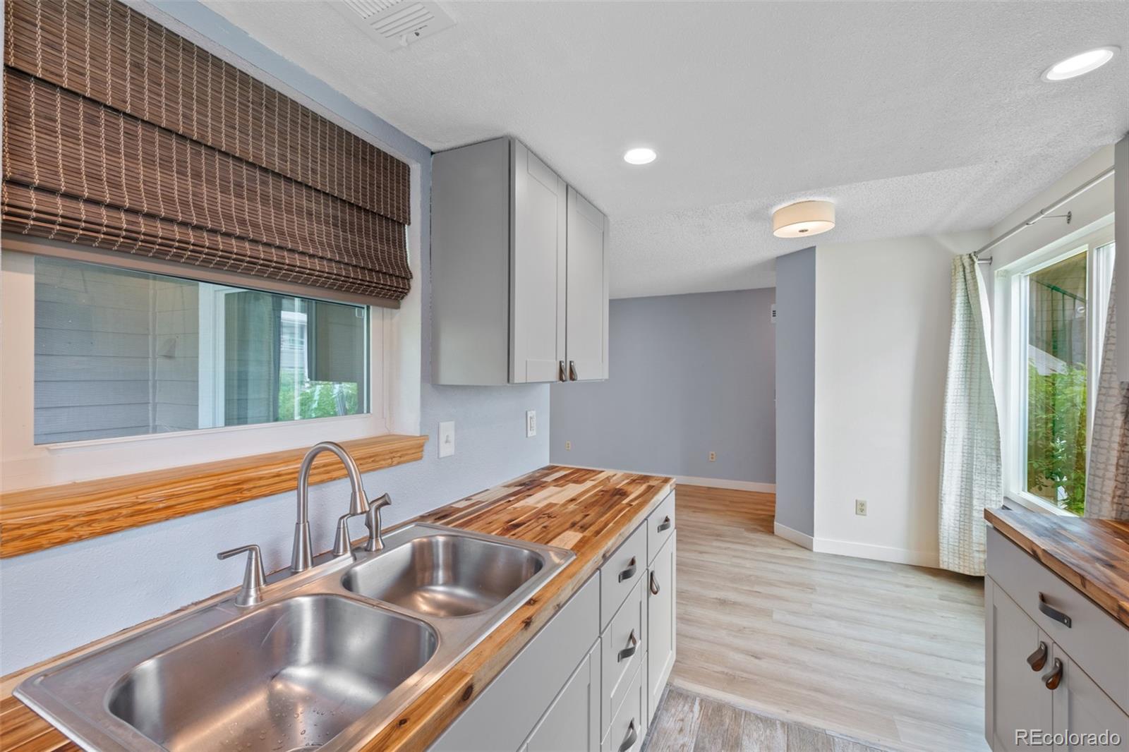 MLS Image #8 for 8378 s upham way,littleton, Colorado
