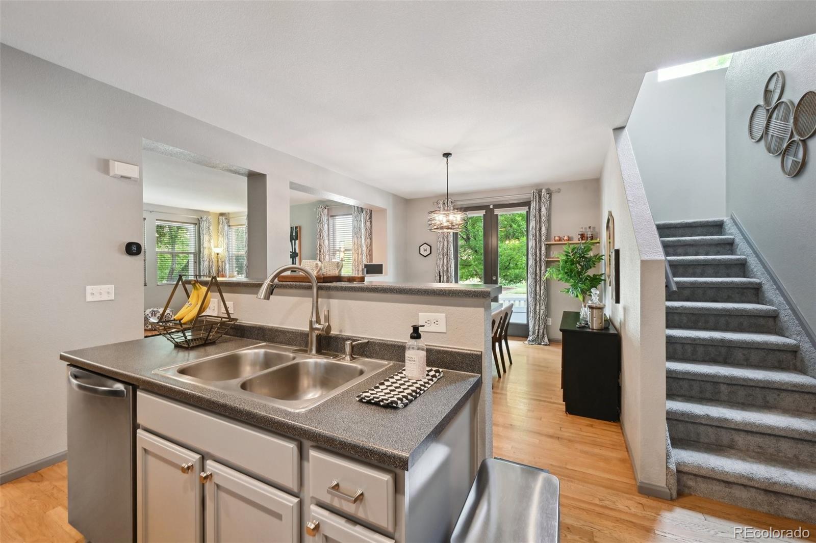 MLS Image #4 for 2813  central park boulevard,denver, Colorado