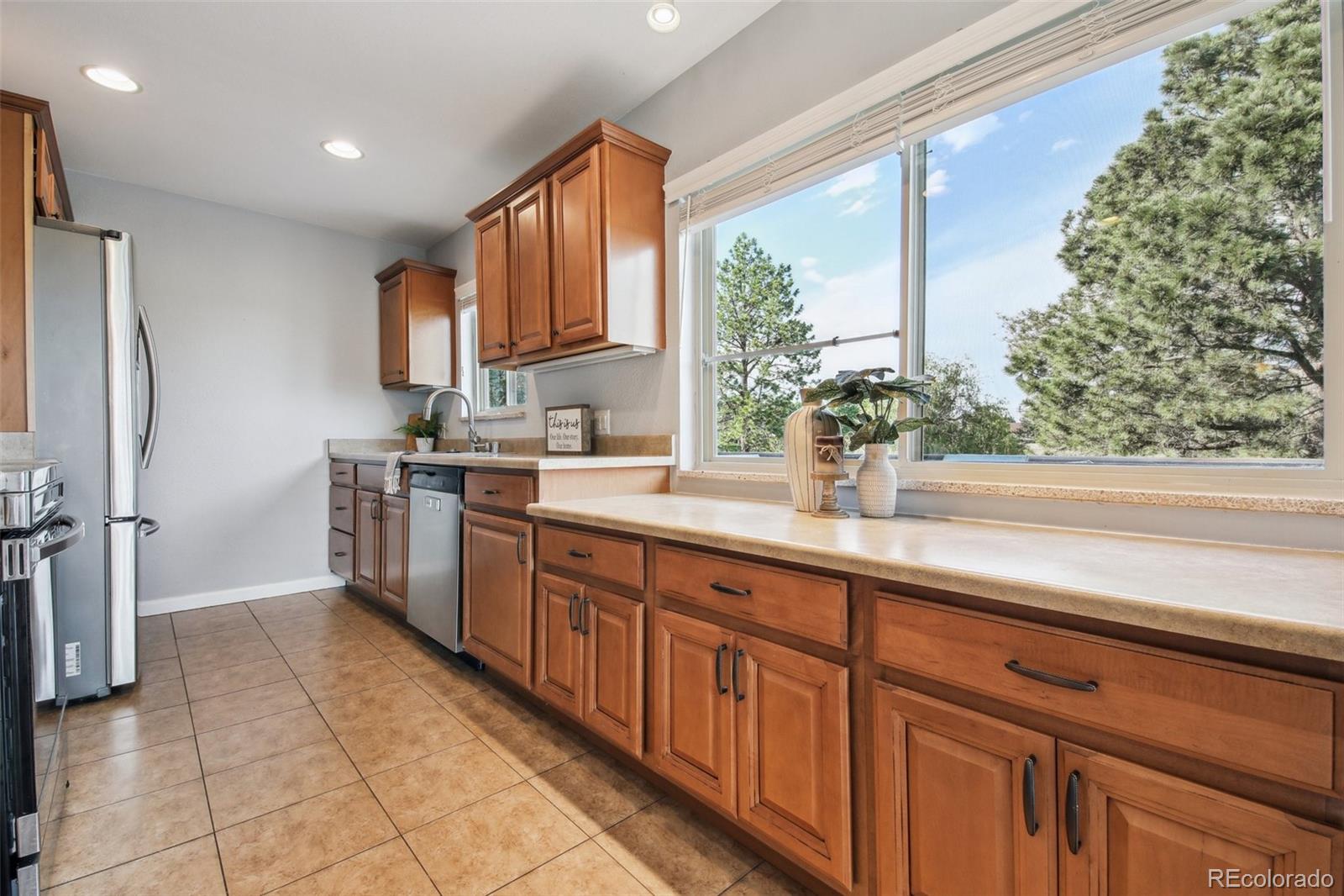 MLS Image #5 for 4231 w ponds circle,littleton, Colorado
