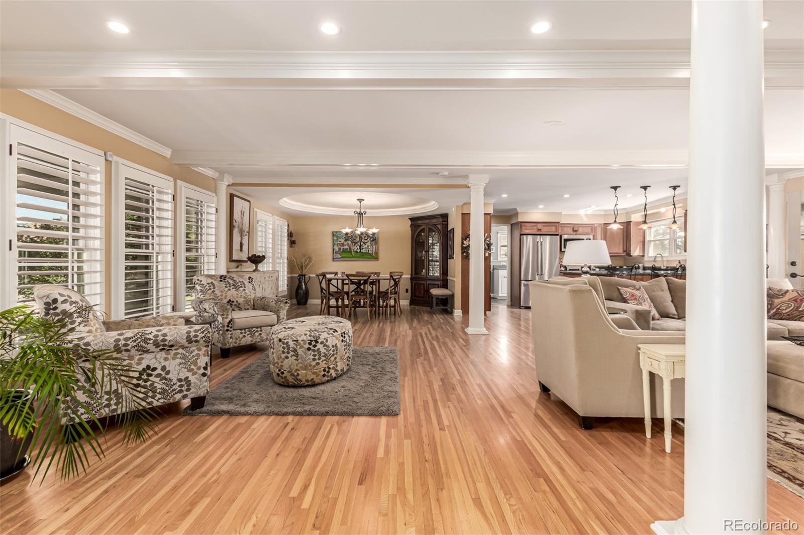 MLS Image #4 for 3720 s willow circle,denver, Colorado
