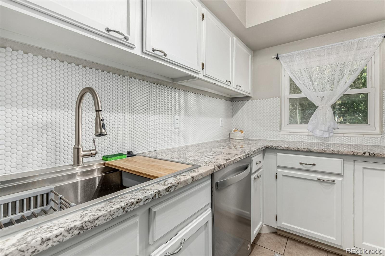 MLS Image #9 for 11105 e alameda avenue 204,aurora, Colorado