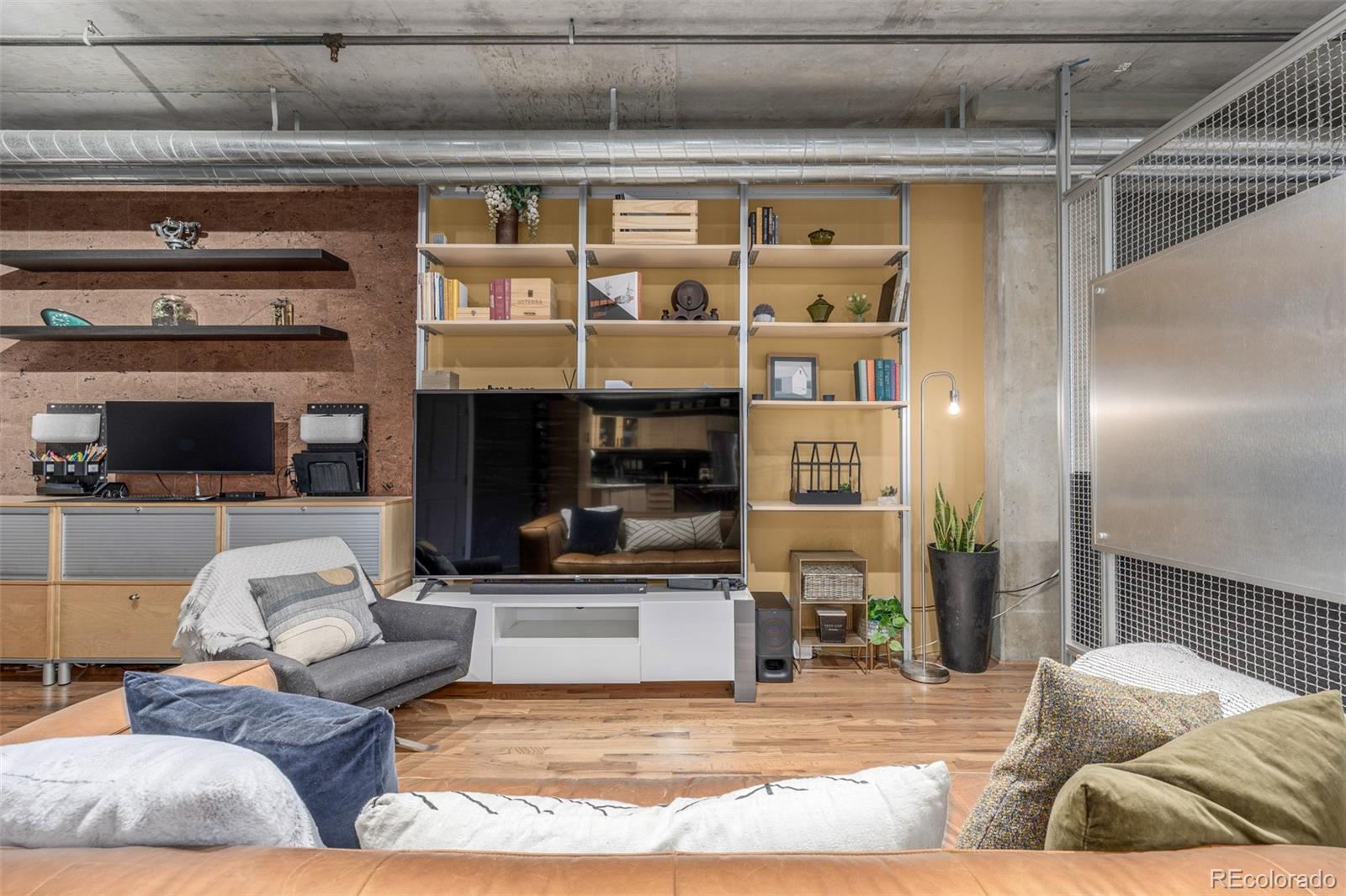 MLS Image #2 for 1499  blake street,denver, Colorado
