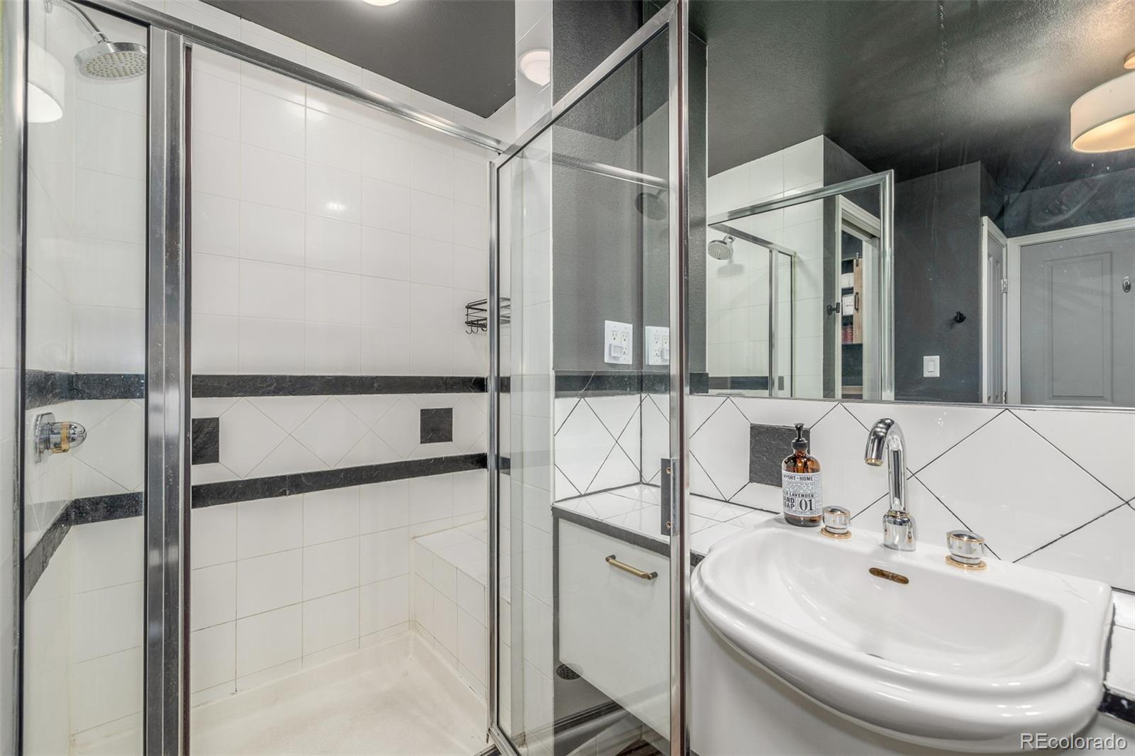 MLS Image #24 for 1499  blake street,denver, Colorado
