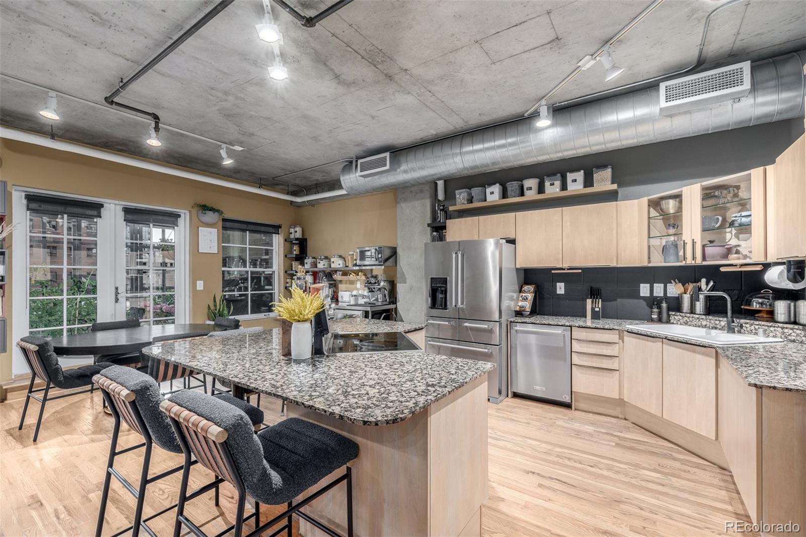 MLS Image #6 for 1499  blake street,denver, Colorado