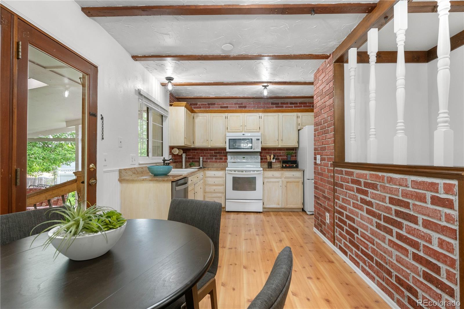 MLS Image #10 for 16308 e wyoming drive,aurora, Colorado