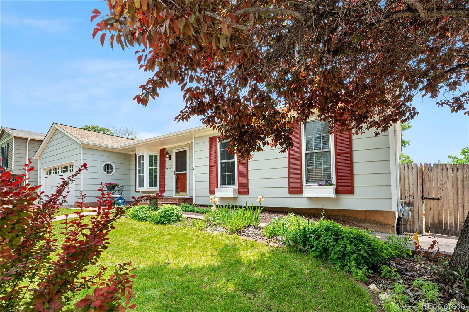 MLS Image #2 for 16308 e wyoming drive,aurora, Colorado