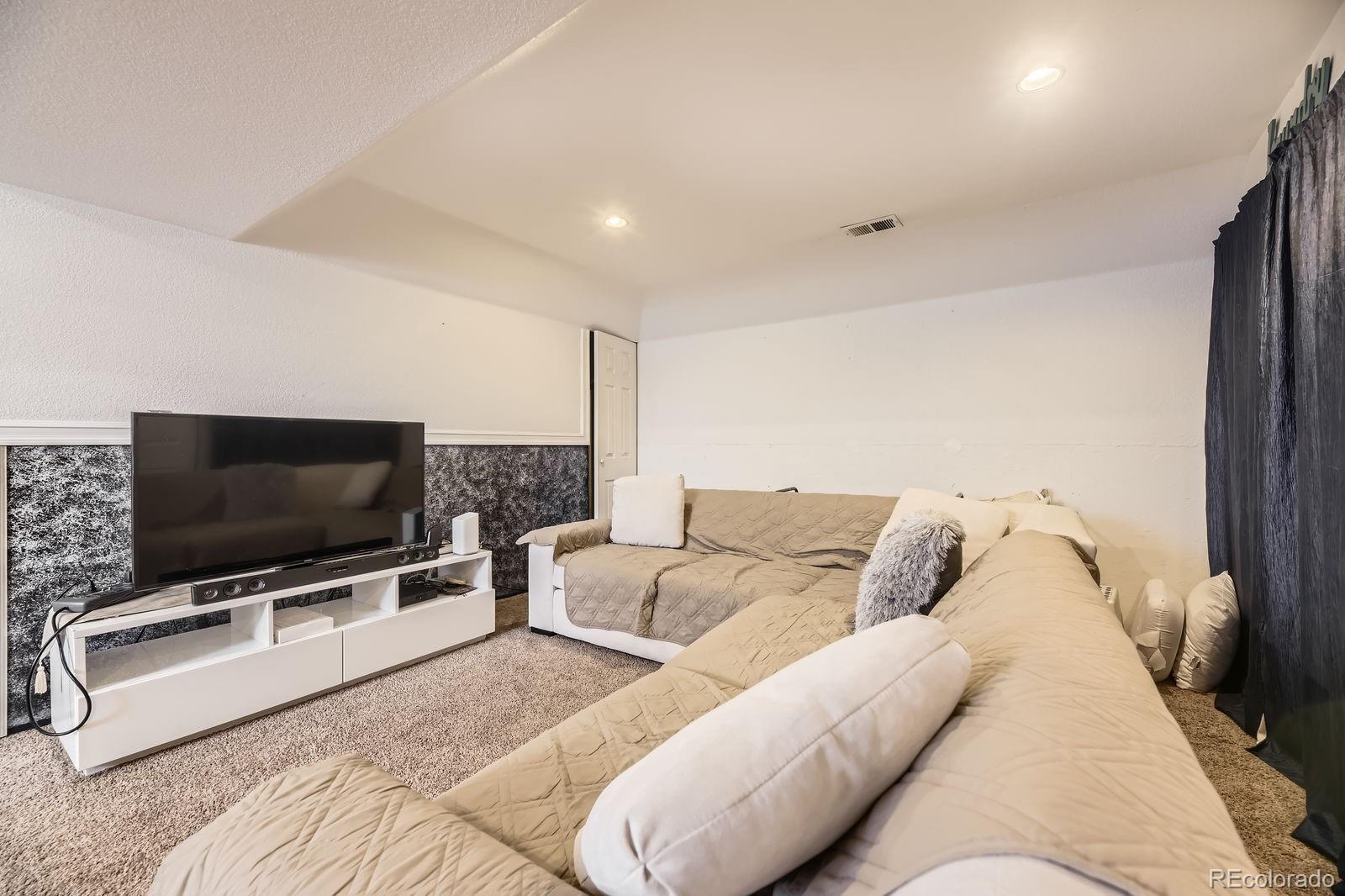MLS Image #19 for 2448 s galapago street,denver, Colorado