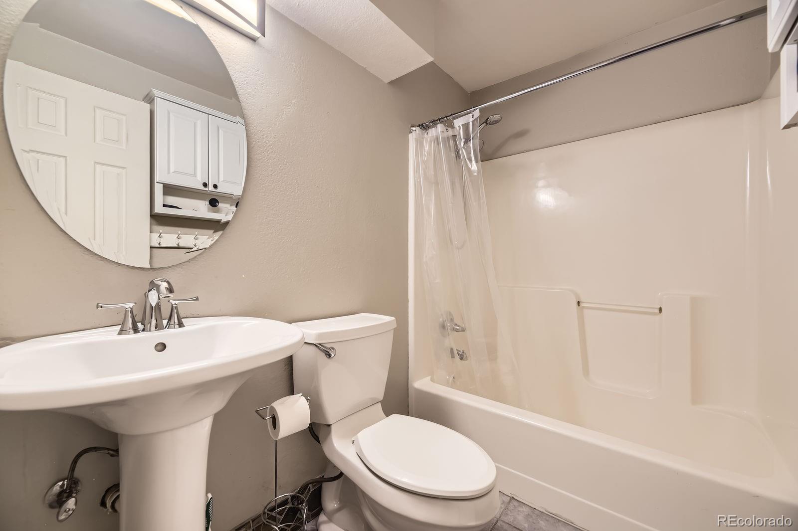 MLS Image #20 for 2448 s galapago street,denver, Colorado