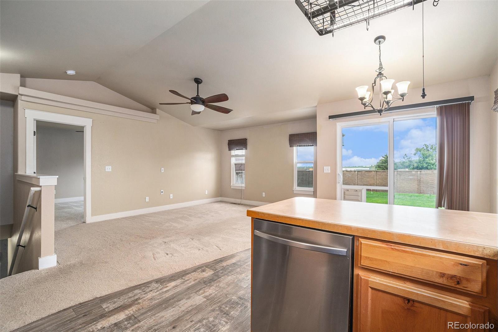 MLS Image #10 for 25  johnson circle,keenesburg, Colorado