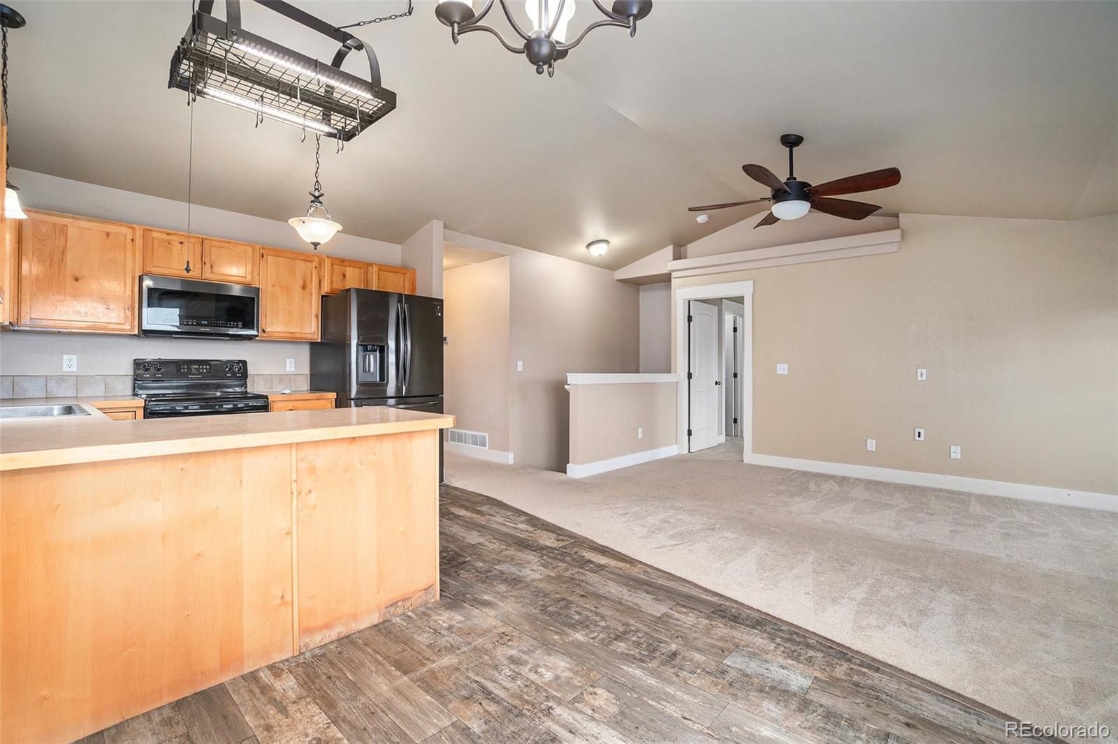 MLS Image #11 for 25  johnson circle,keenesburg, Colorado