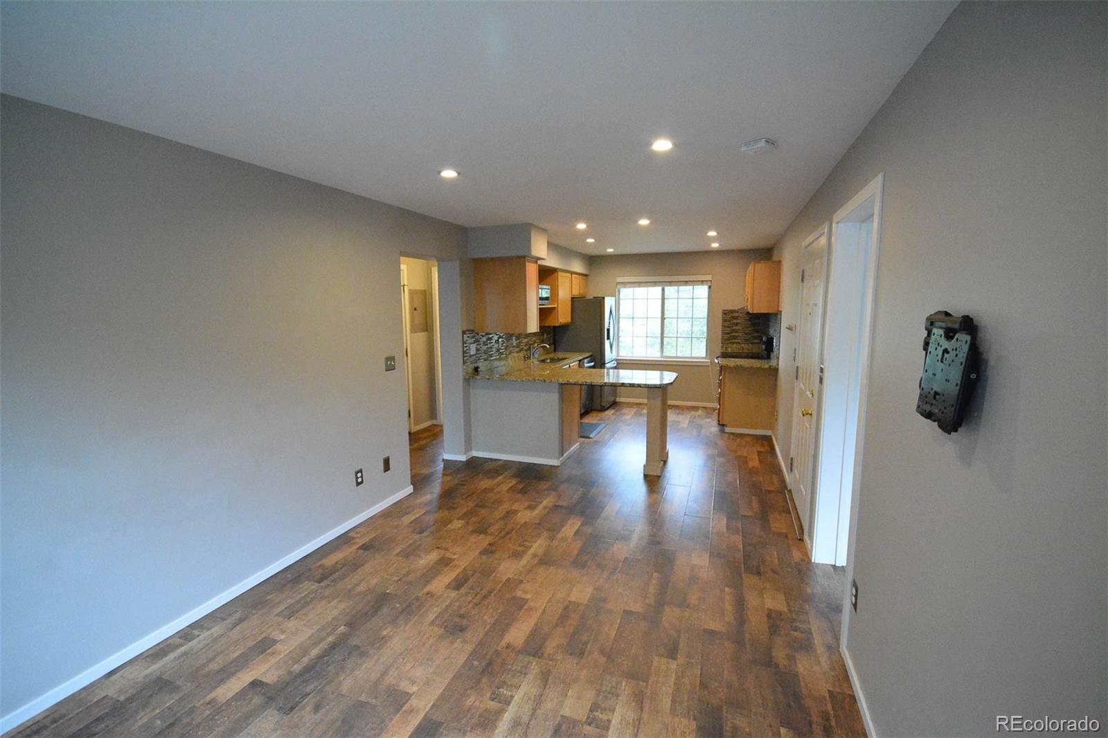 MLS Image #3 for 980  lakepoint drive,frisco, Colorado