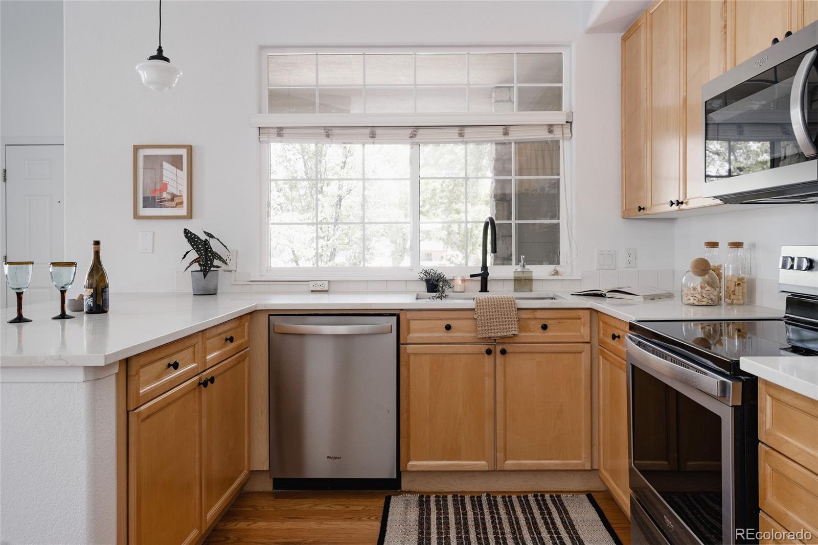 MLS Image #12 for 4500 e louisiana avenue,denver, Colorado