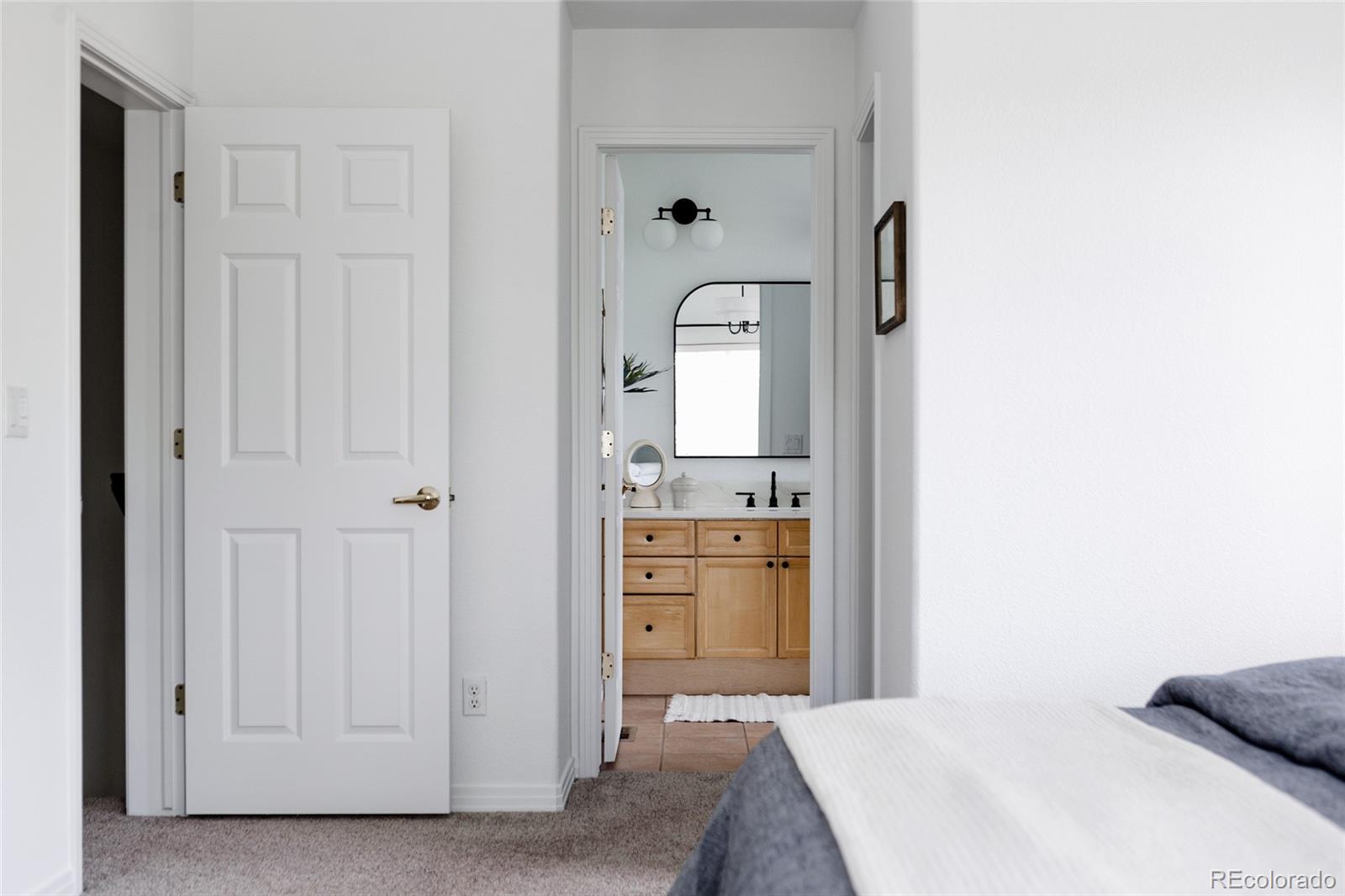 MLS Image #24 for 4500 e louisiana avenue,denver, Colorado
