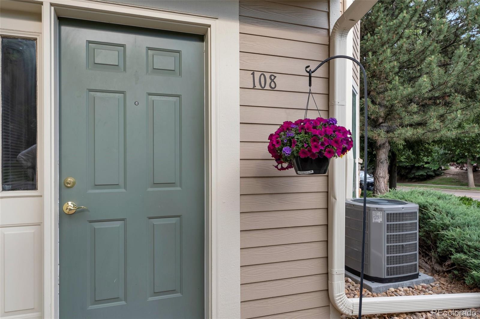 MLS Image #15 for 8338 s independence circle,littleton, Colorado